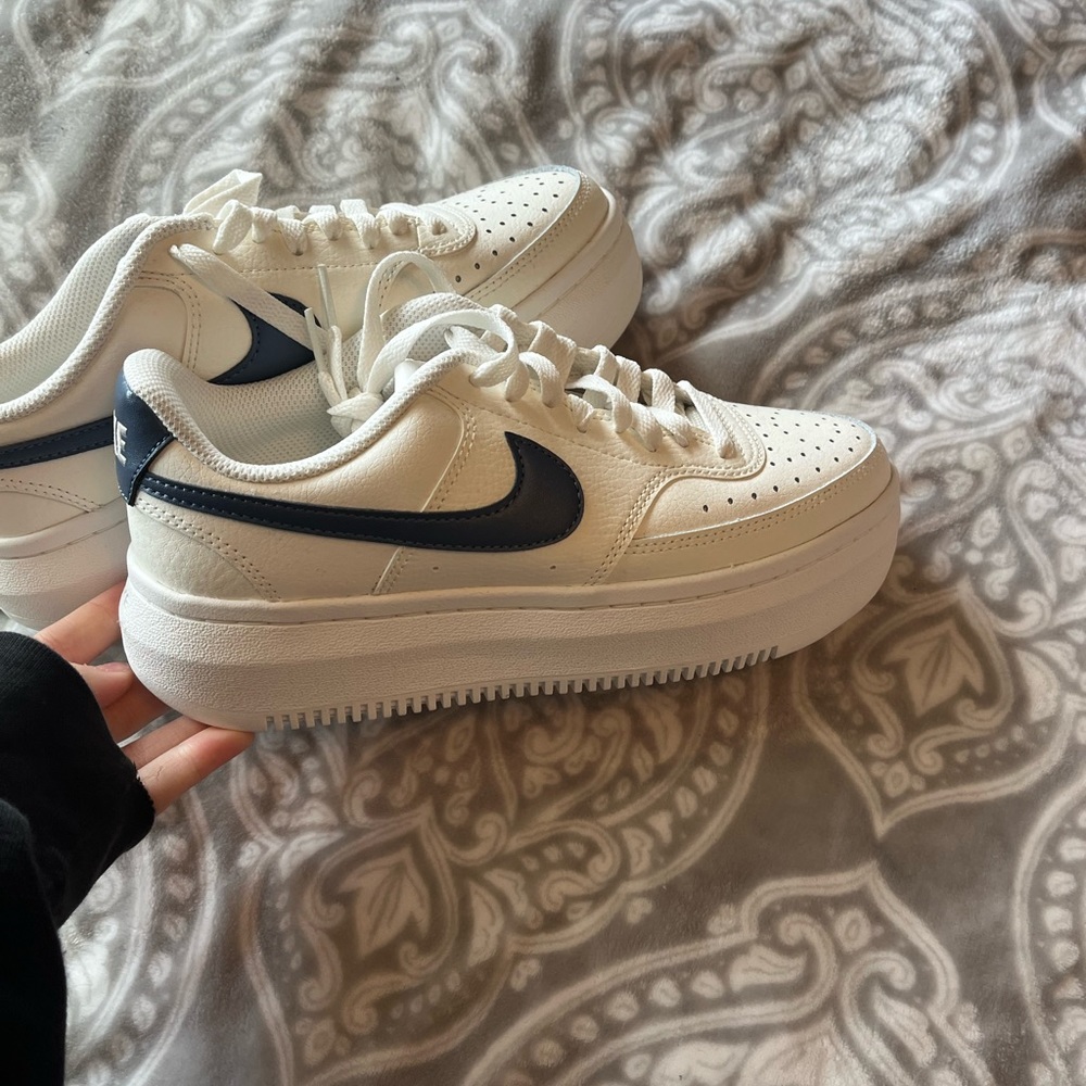 nike platform air forces